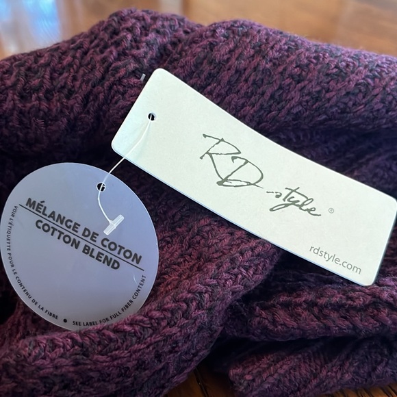 R D Style Cardigan. NWT - Picture 5 of 10